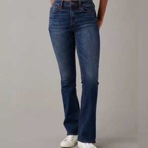 American Eagle High Rise Skinny Kick; size 00 Bootcut Jean